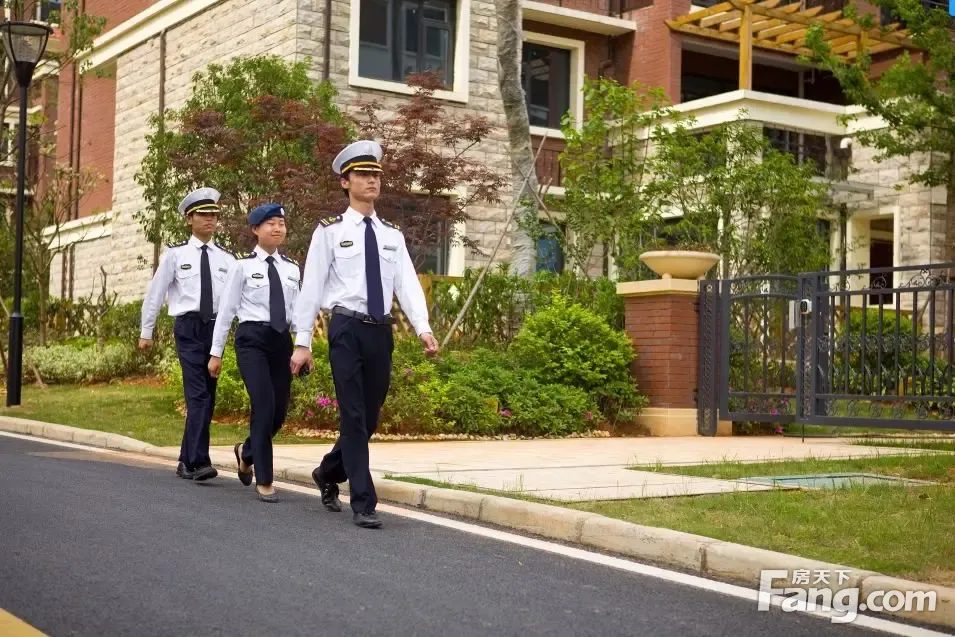 自信来源于生活,奥山星城公寓买一层享两层