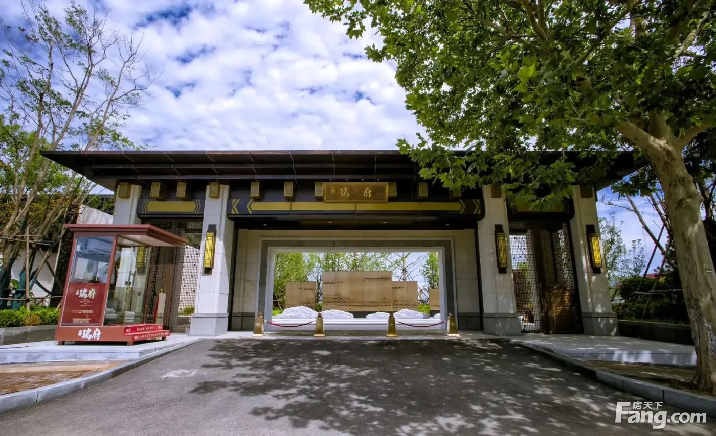 生态宜居 城丨六中为邻,优质学区瑞丨微城配套,美好广阳 府丨春暖花开