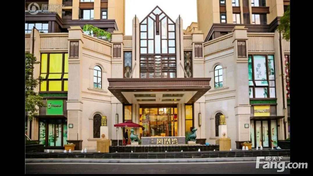 保利凤凰湾新拍现场图片,实时了解楼盘新动态!