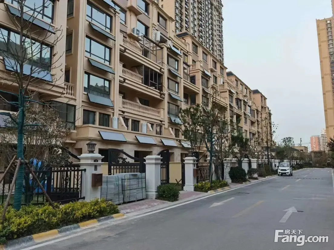 华锦苑好不好?置业顾问从项目现场发回新鲜组图