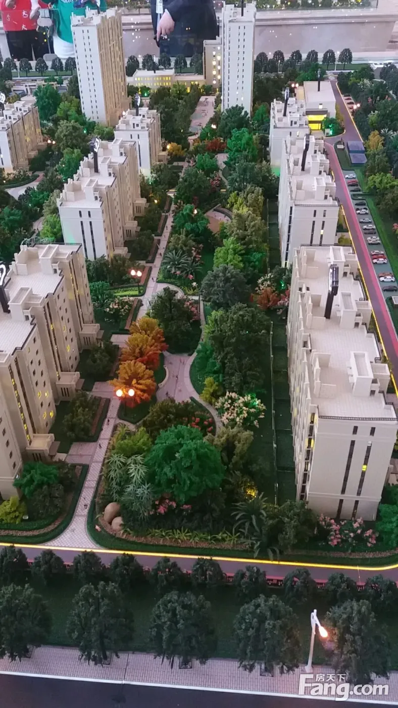 香河大爱城·雅园好不好?置业顾问从项目现场发回新鲜组图