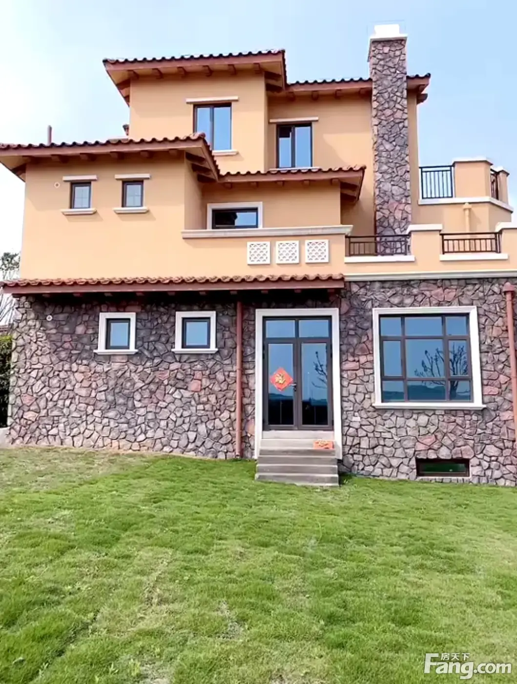 从御江南国际生活区现场发来5条项目新消息,请查看!