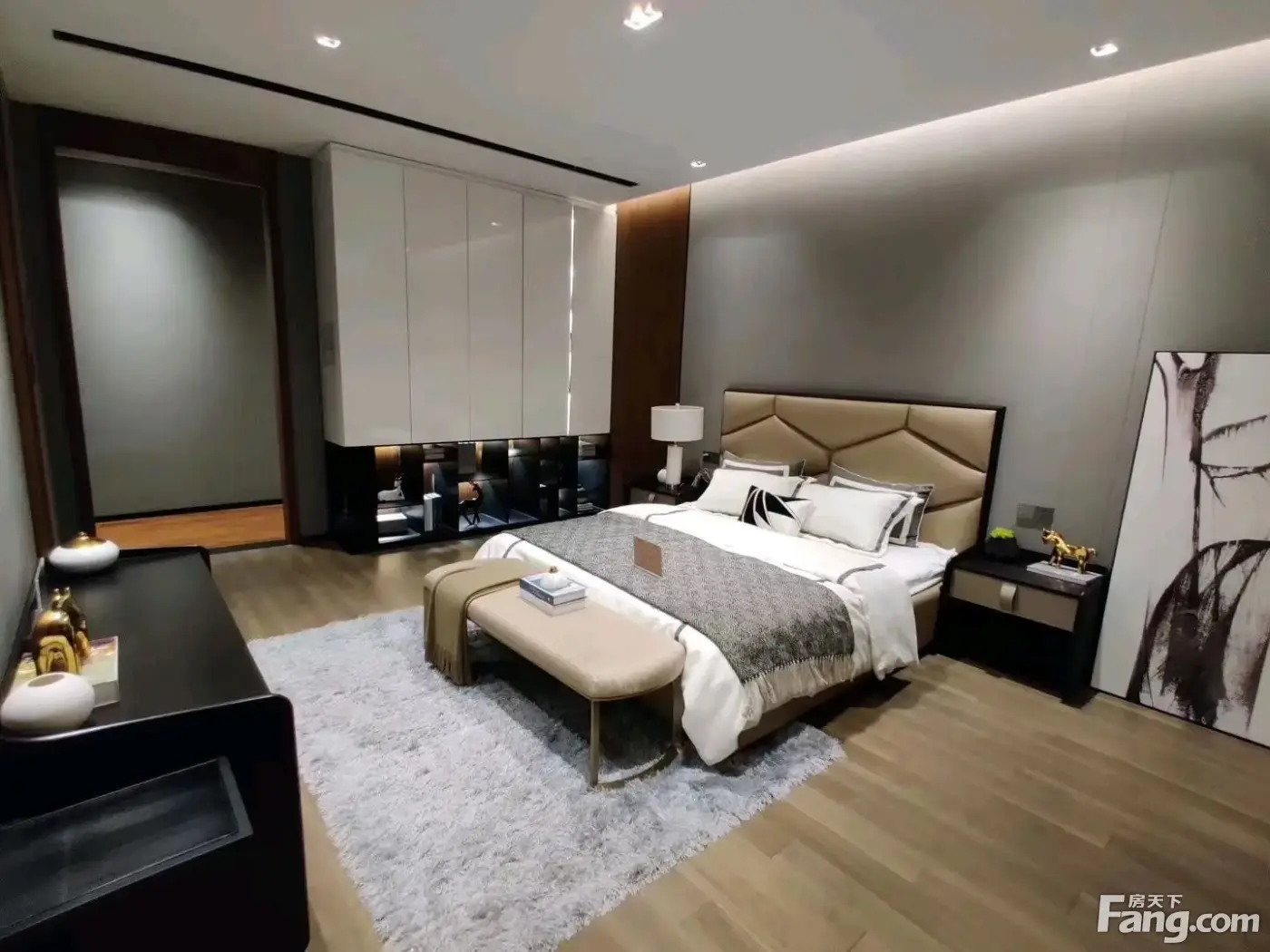 建业世悦府好不好?置业顾问从项目现场发回新鲜组图