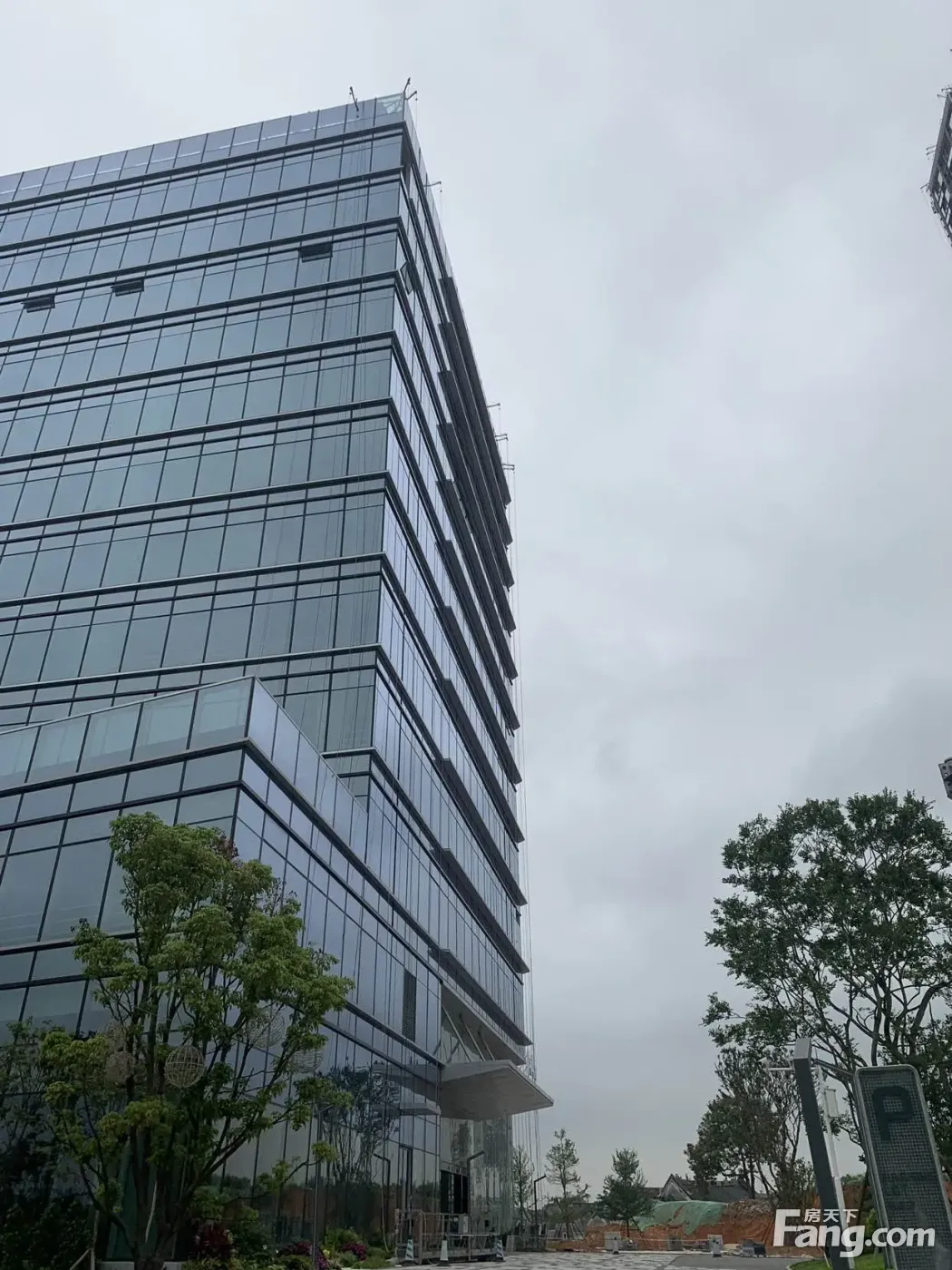 思科智慧城12光年新拍现场谍照实时了解楼盘新动态