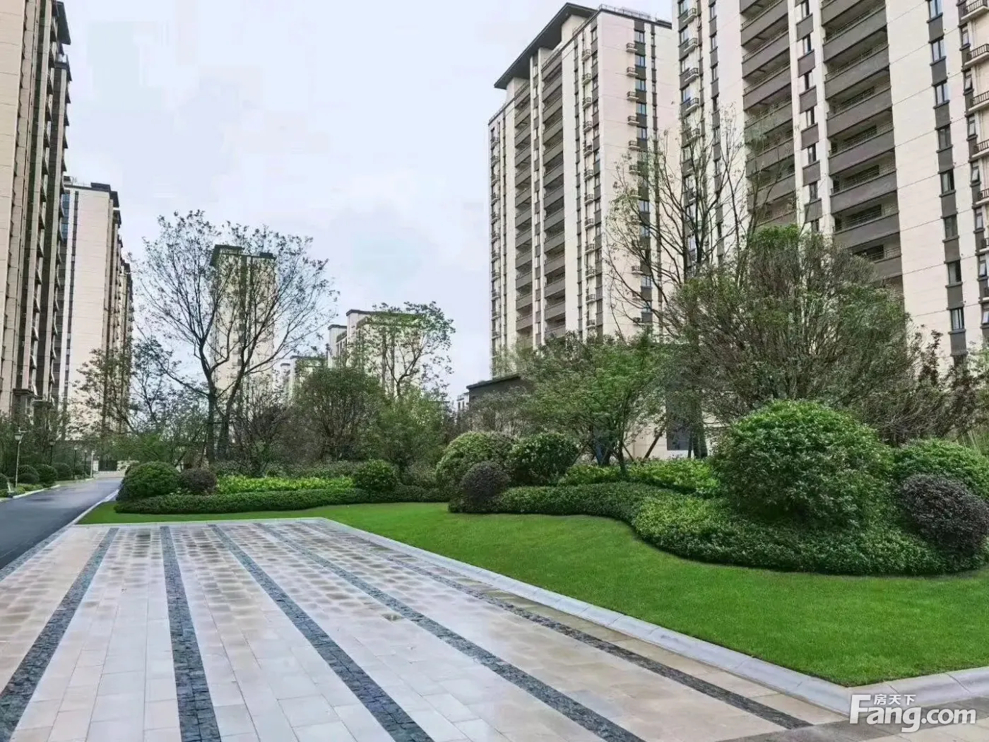 新滨湖孔雀城怎么样?看现场置业顾问发布了4条项目新消息!