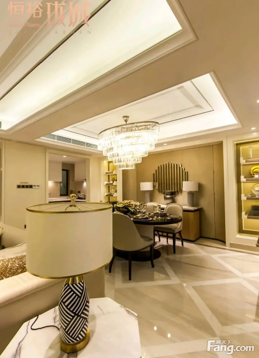 恒裕珑城好不好置业顾问从项目现场发回新鲜组图