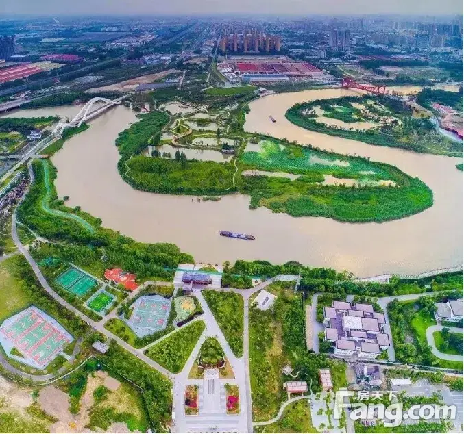 玖龙湖健康城怎么样看现场置业顾问发布了4条项目新消息