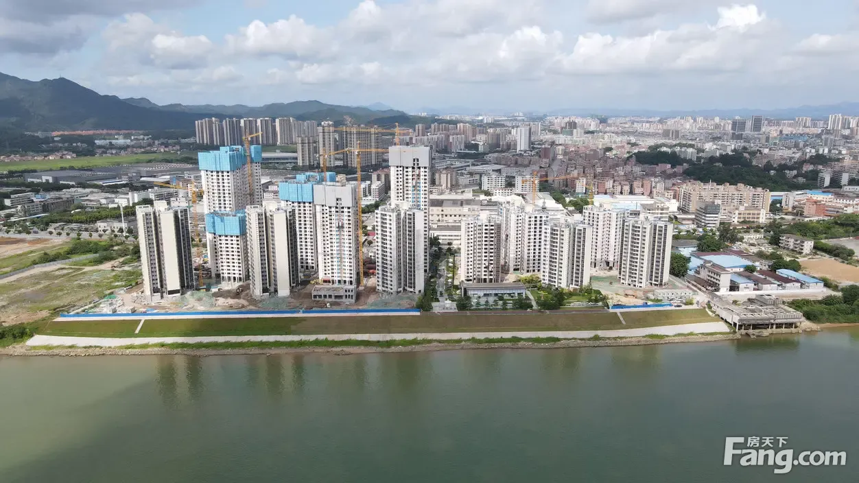 佛山高明热门楼盘项目现场传来一批新照片请查收