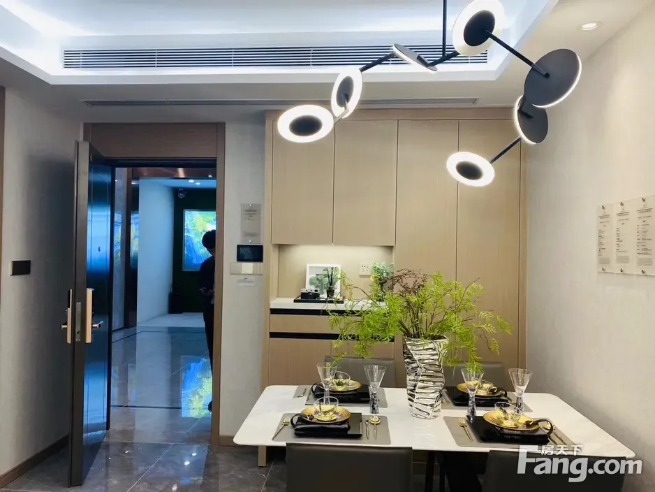 想知道卓越坊怎么样?近期有什么新动态?