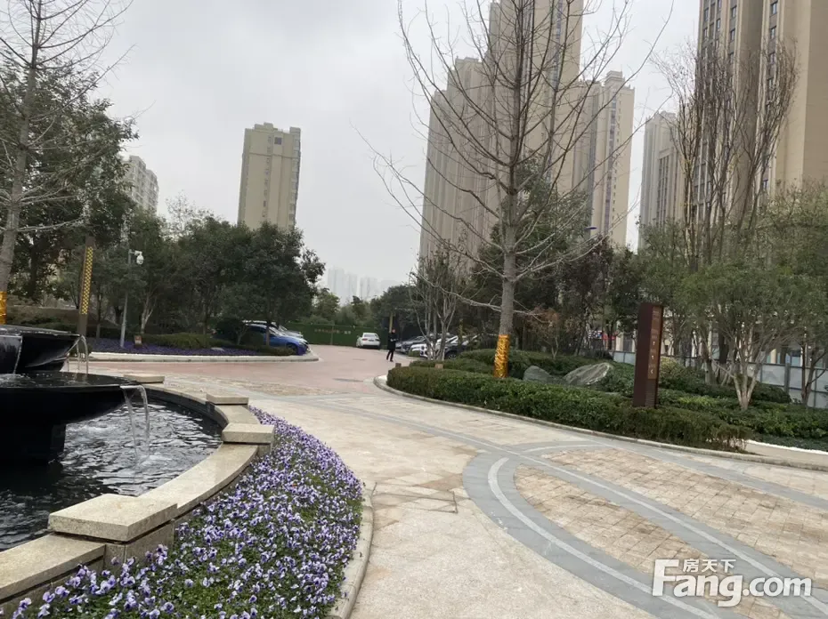 华宇锦绣长安好不好置业顾问从项目现场发回新组图