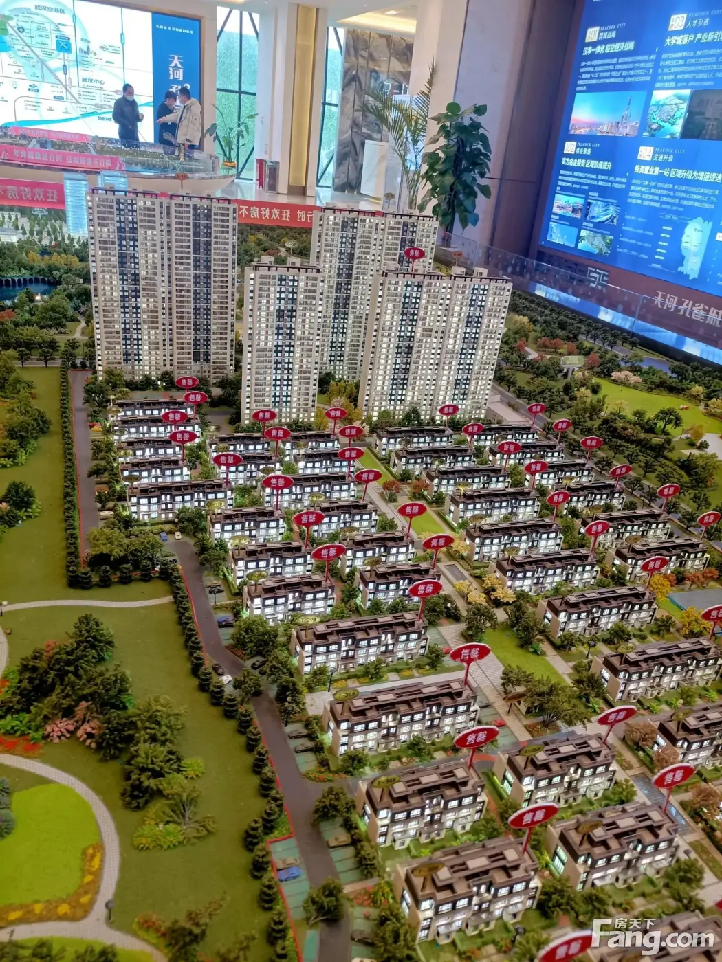 天河孔雀城新拍现场谍照实时了解楼盘新动态