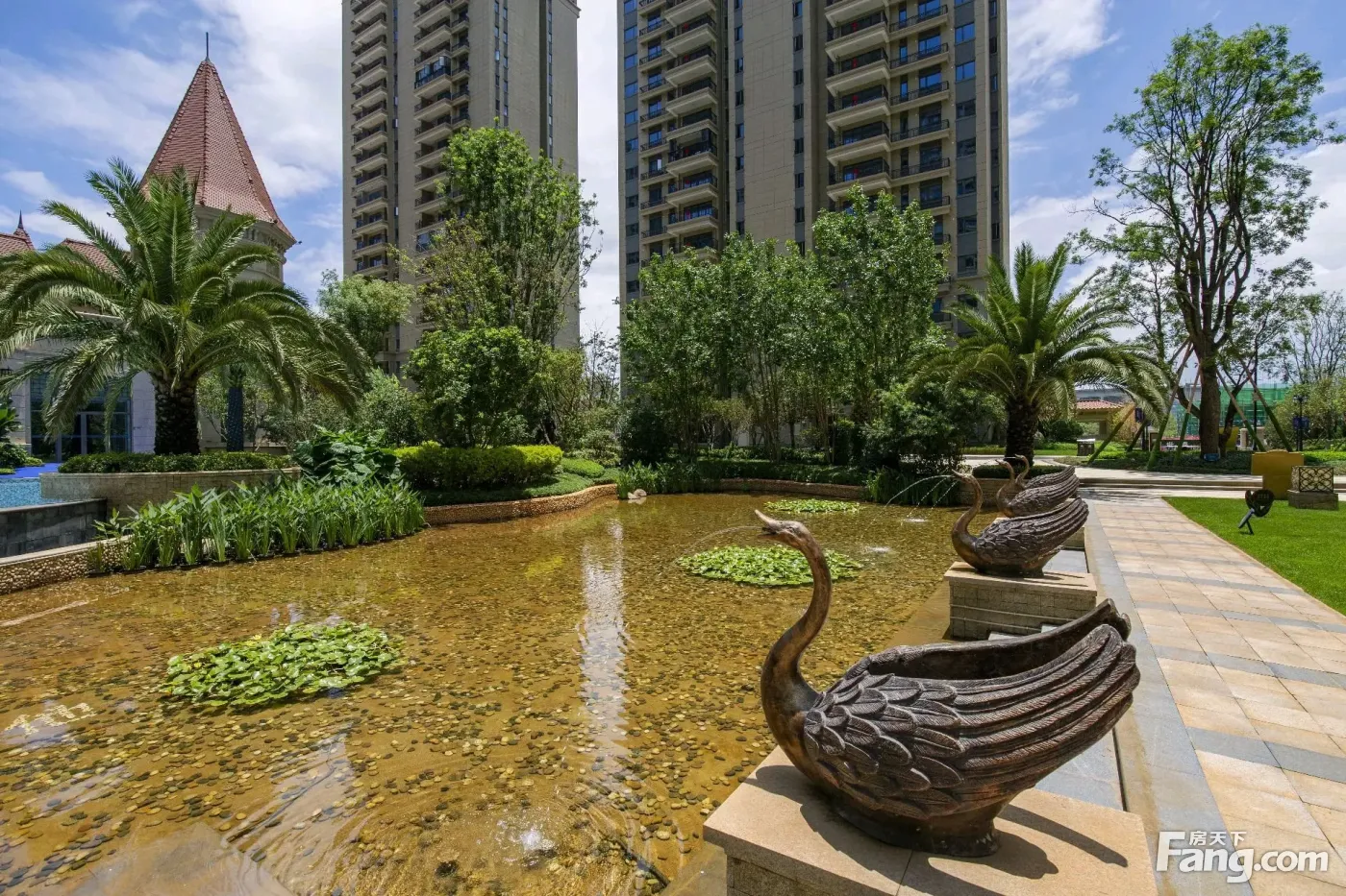 昆明恒大玖珑湾新拍现场谍照实时了解楼盘新动态