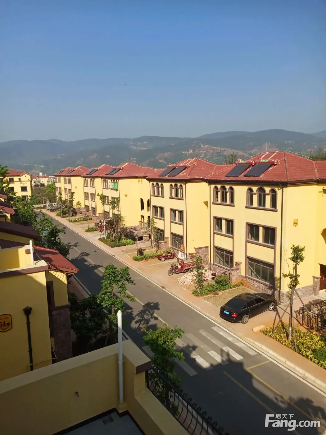 现房别墅,国企开发,品质保障,让您居住更安心,更放心想买新房,平时