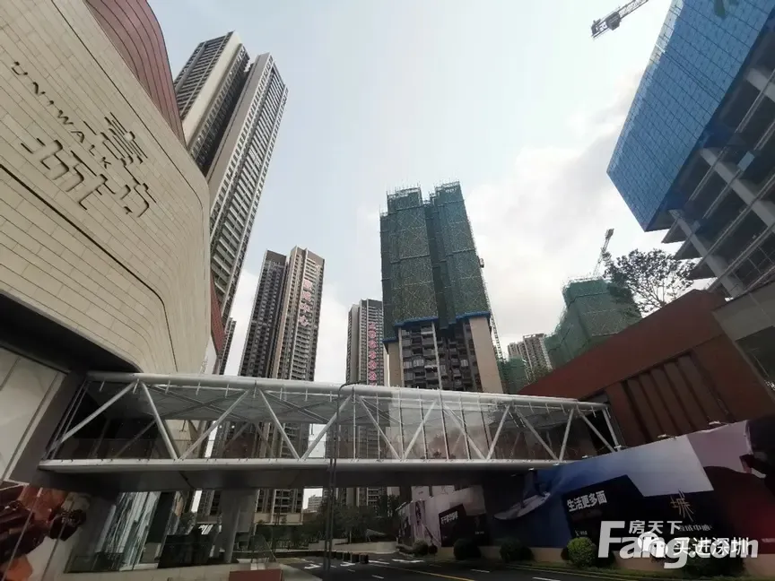 欢迎来到壹城中心2区 面积约72-83-95平米,可以预约诚意登记中壹成