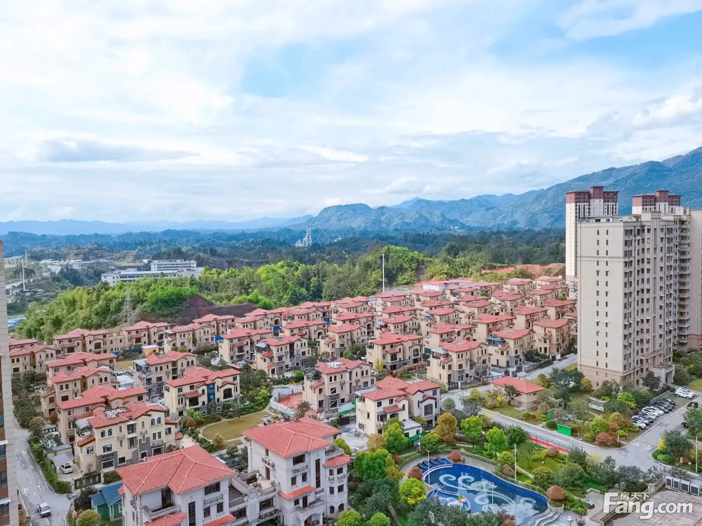 恩施碧桂园好不好置业顾问从项目现场发回新鲜组图