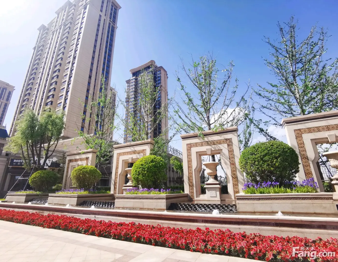 从太原恒大金碧天下现场发来3条项目新消息请查看