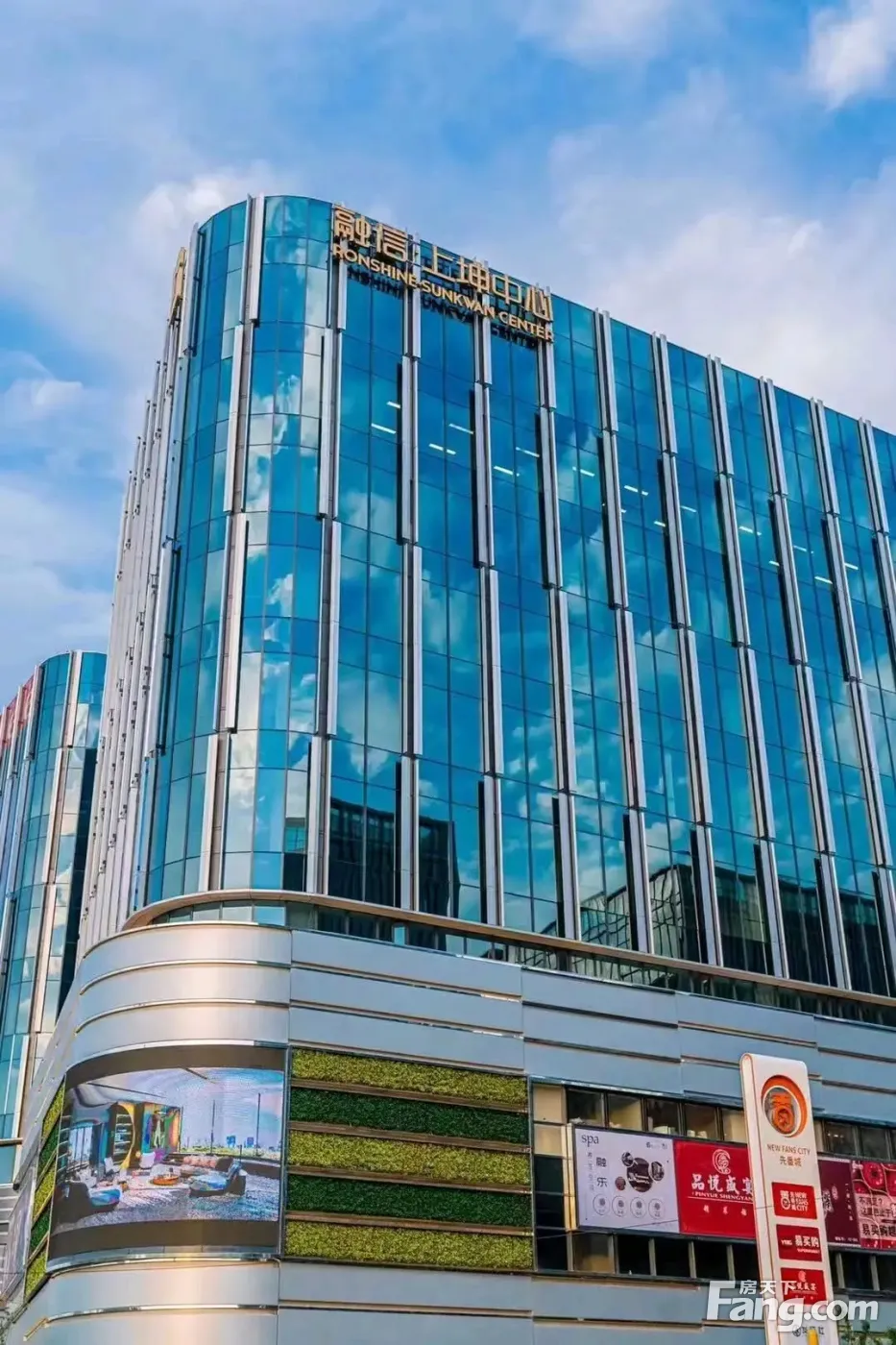 上坤集团商业街,牛b!