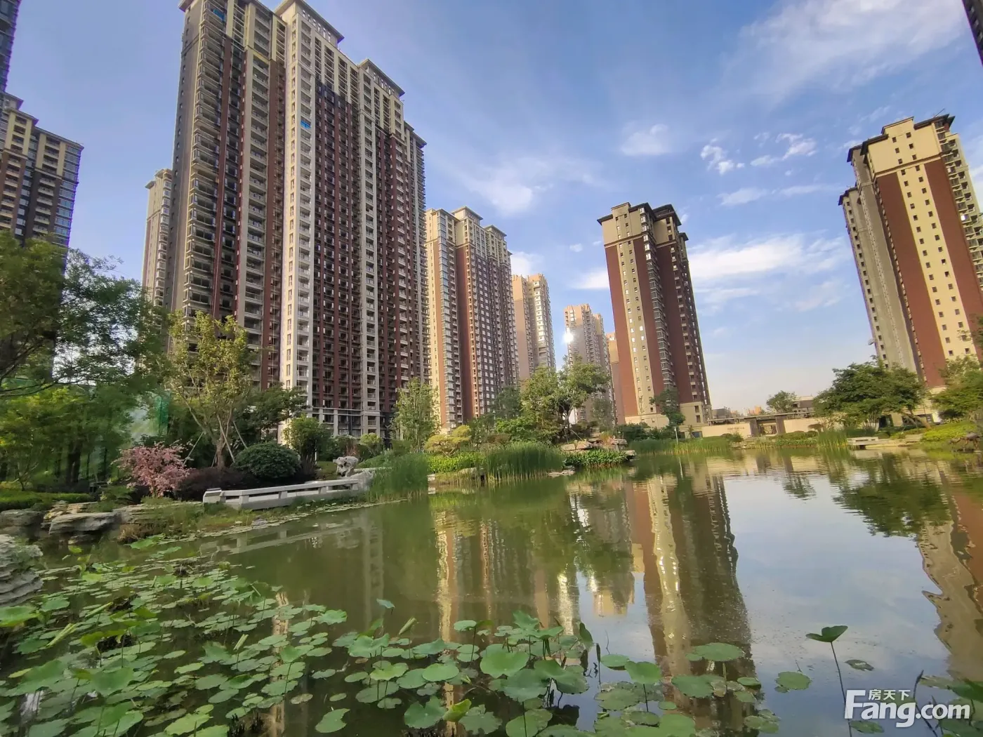 荣盛锦绣江南新拍现场谍照,实时了解楼盘新动态!_房产资讯-漯河房天下