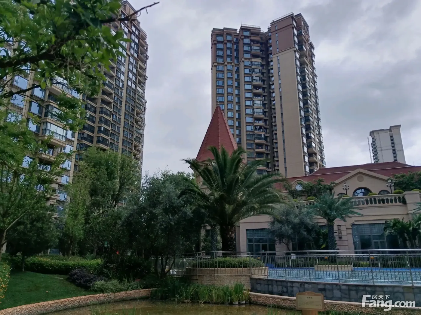 昆明恒大玖珑湾新拍现场谍照实时了解楼盘新动态