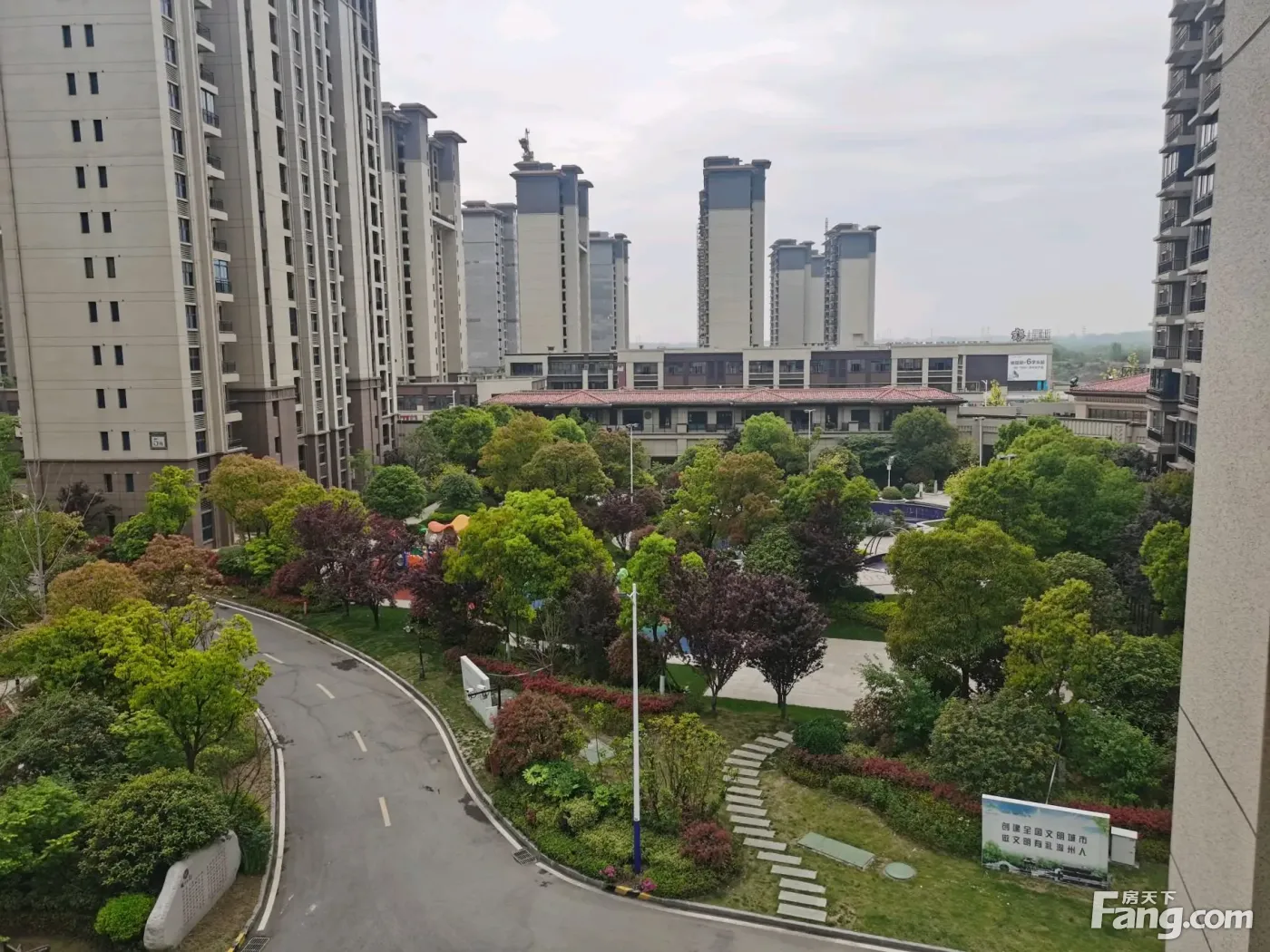 碧桂园·十里春风好不好?置业顾问从项目现场发回新组图