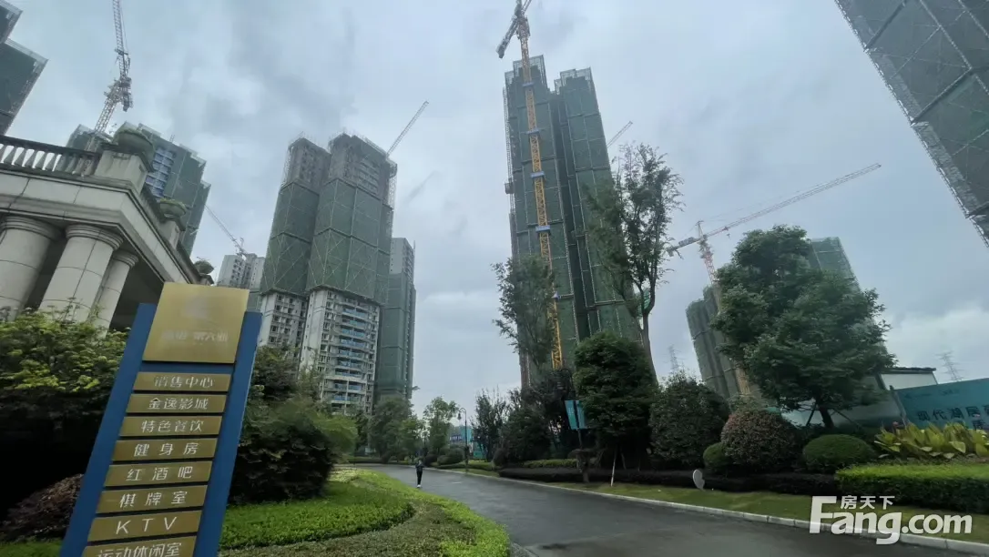 嘉裕第六洲林语台二期好不好置业顾问从项目现场发回新鲜组图