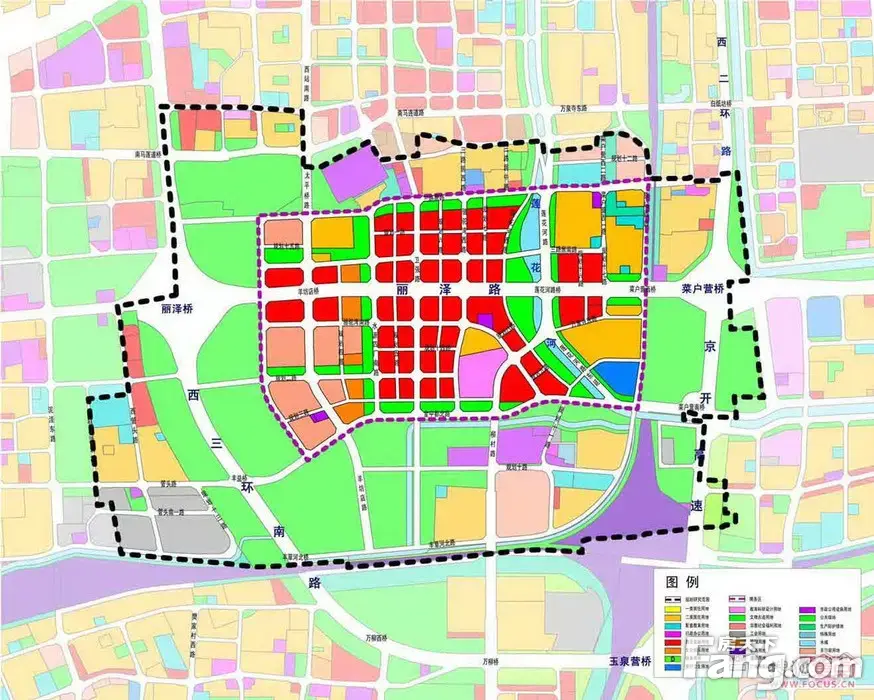 园长顺二路与园博西一路交口西南角;紧邻西五环,距张郭庄地铁站约300m