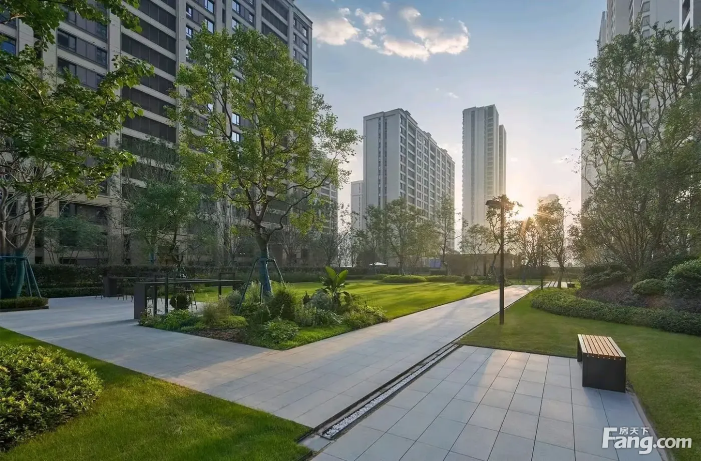 从龙湖天璞现场发来一条项目新消息,请查看!-西安新房网-房天下