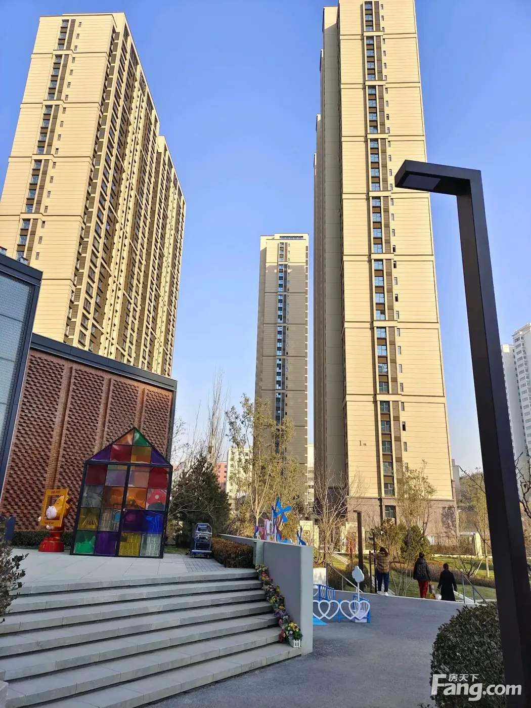 兰州七里河热门楼盘现场最新视频点击查看