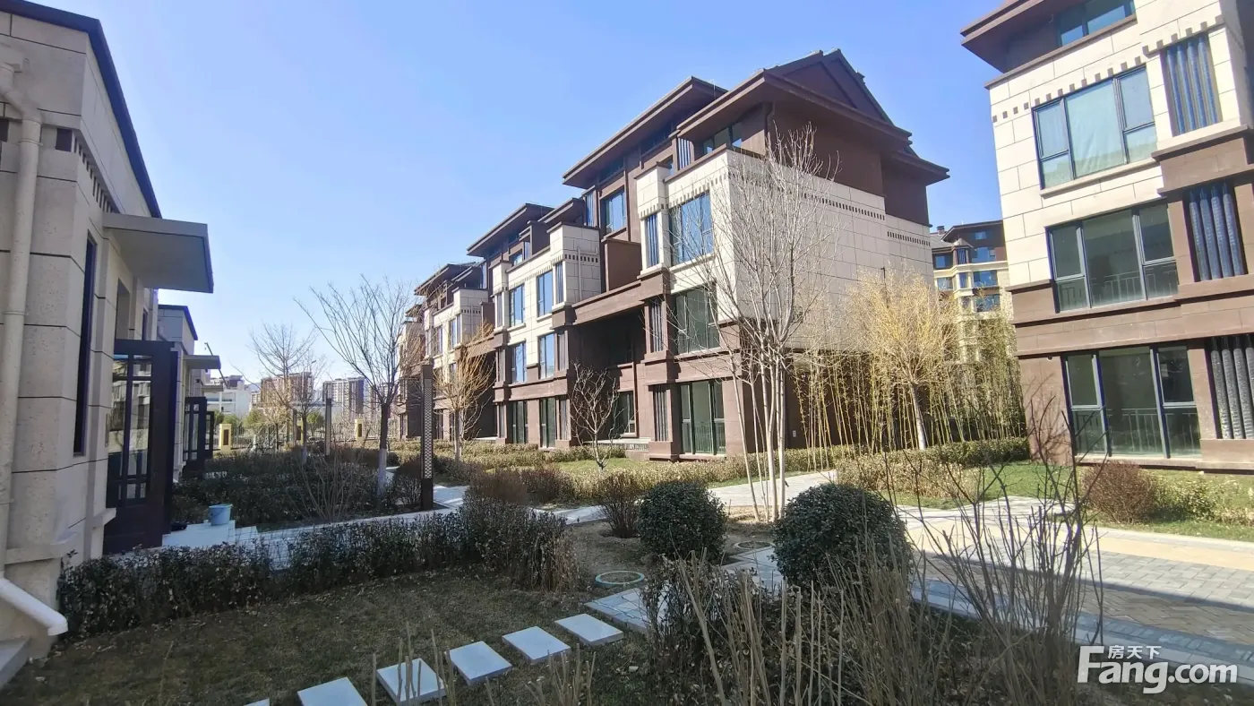 山屿西山著好不好置业顾问从项目现场发回新鲜组图