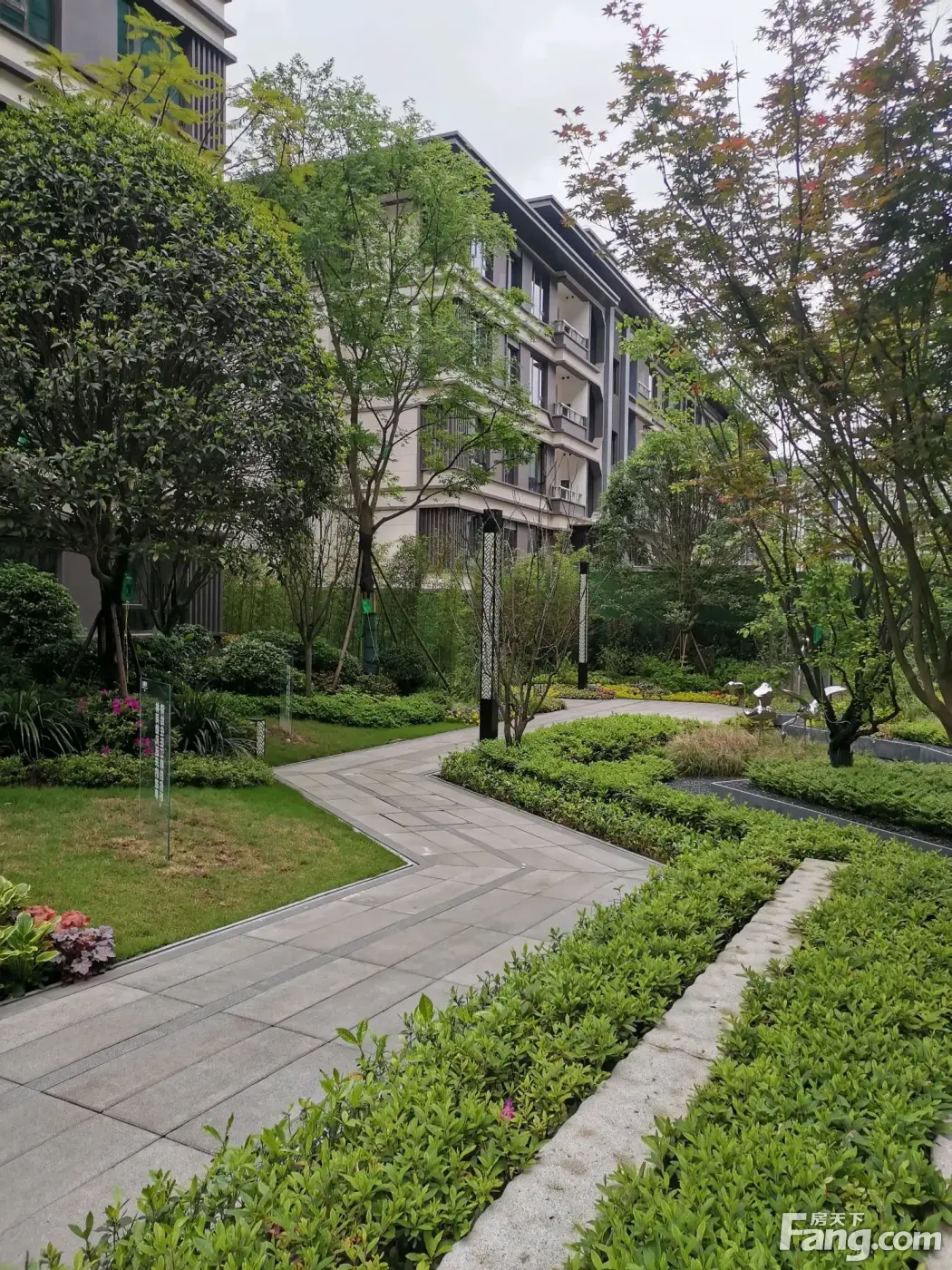 华侨城云麓台怎么样看现场置业顾问发布了5条项目新消息