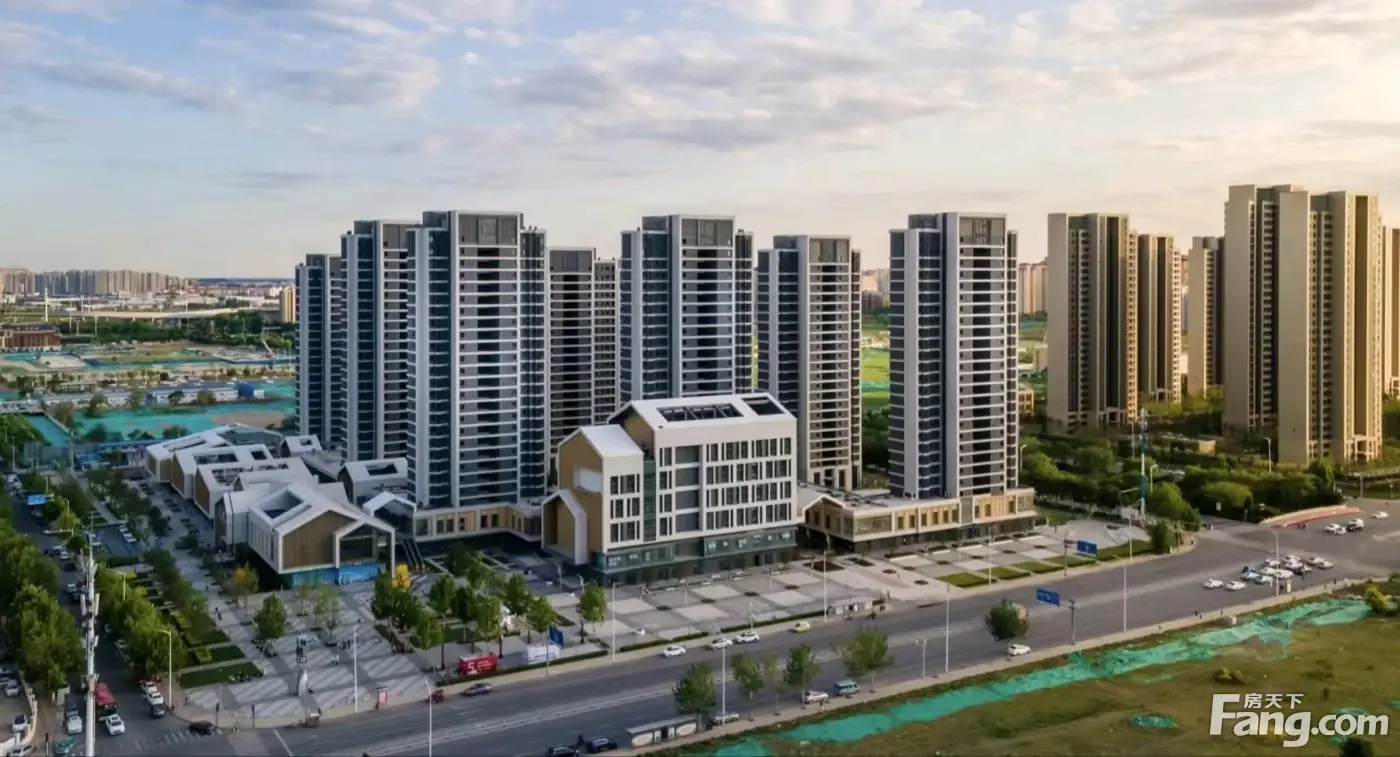 中海左岸源境新拍现场谍照实时了解楼盘新动态