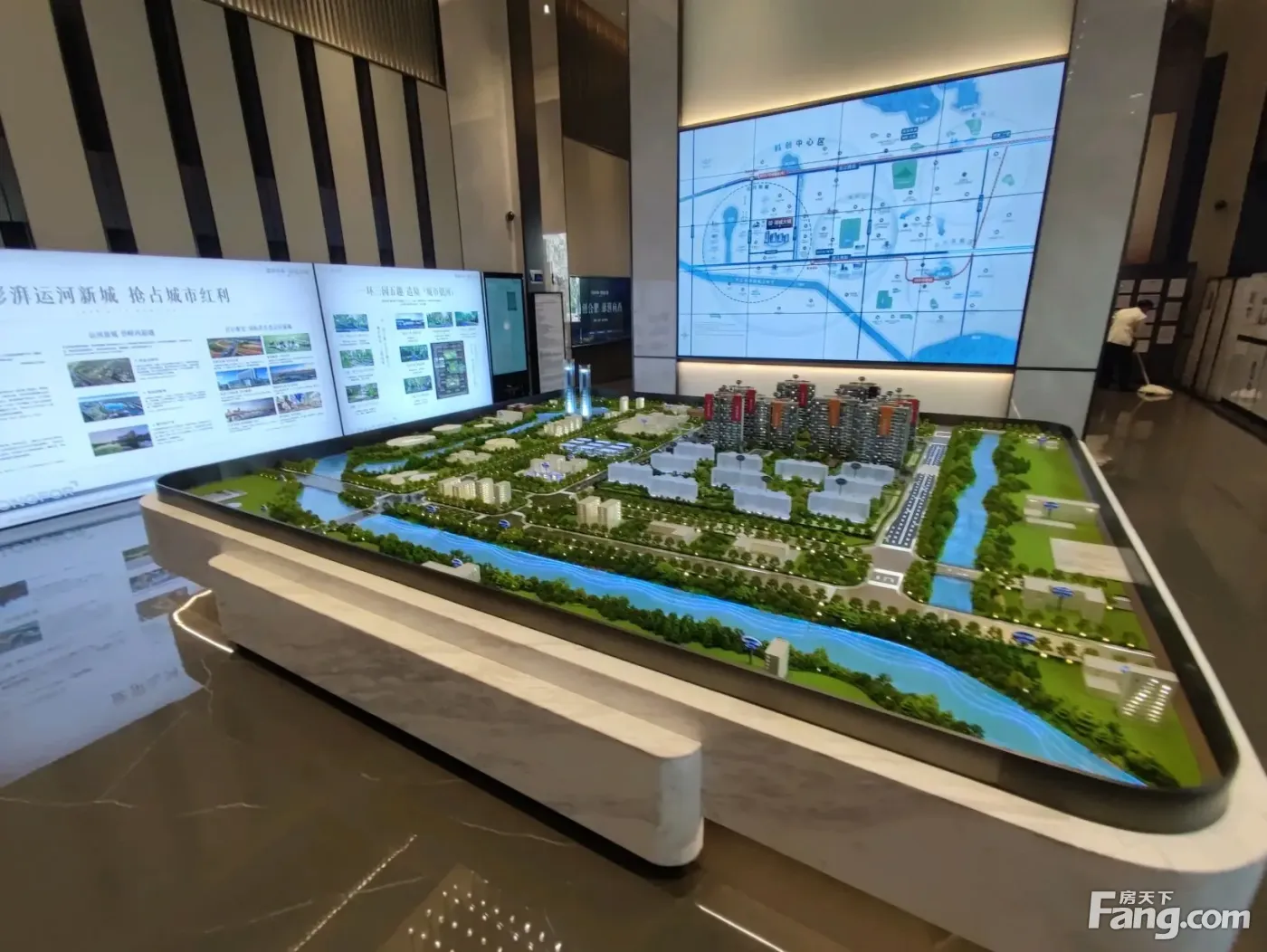 龙湖怡康·湖城大境新拍现场图片,实时了解楼盘新动态!