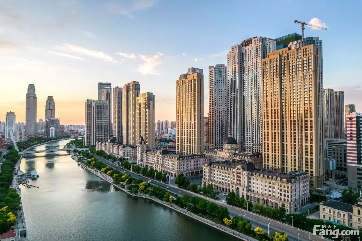 中海钻石湾|封藏城心海河臻席海河核心位置一定是天津大户型的流量