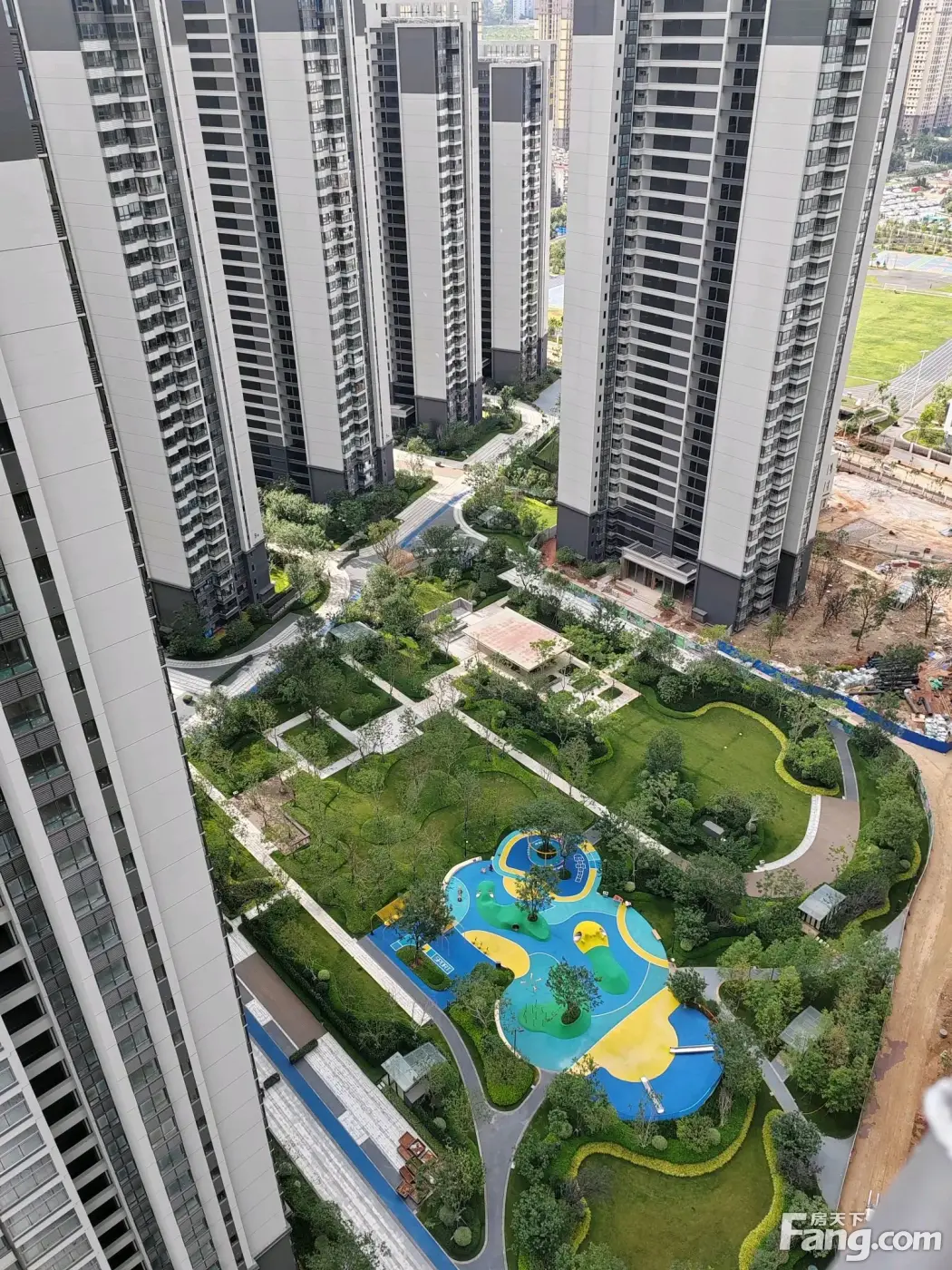 万科城怎么样看现场置业顾问发布了5条项目新消息