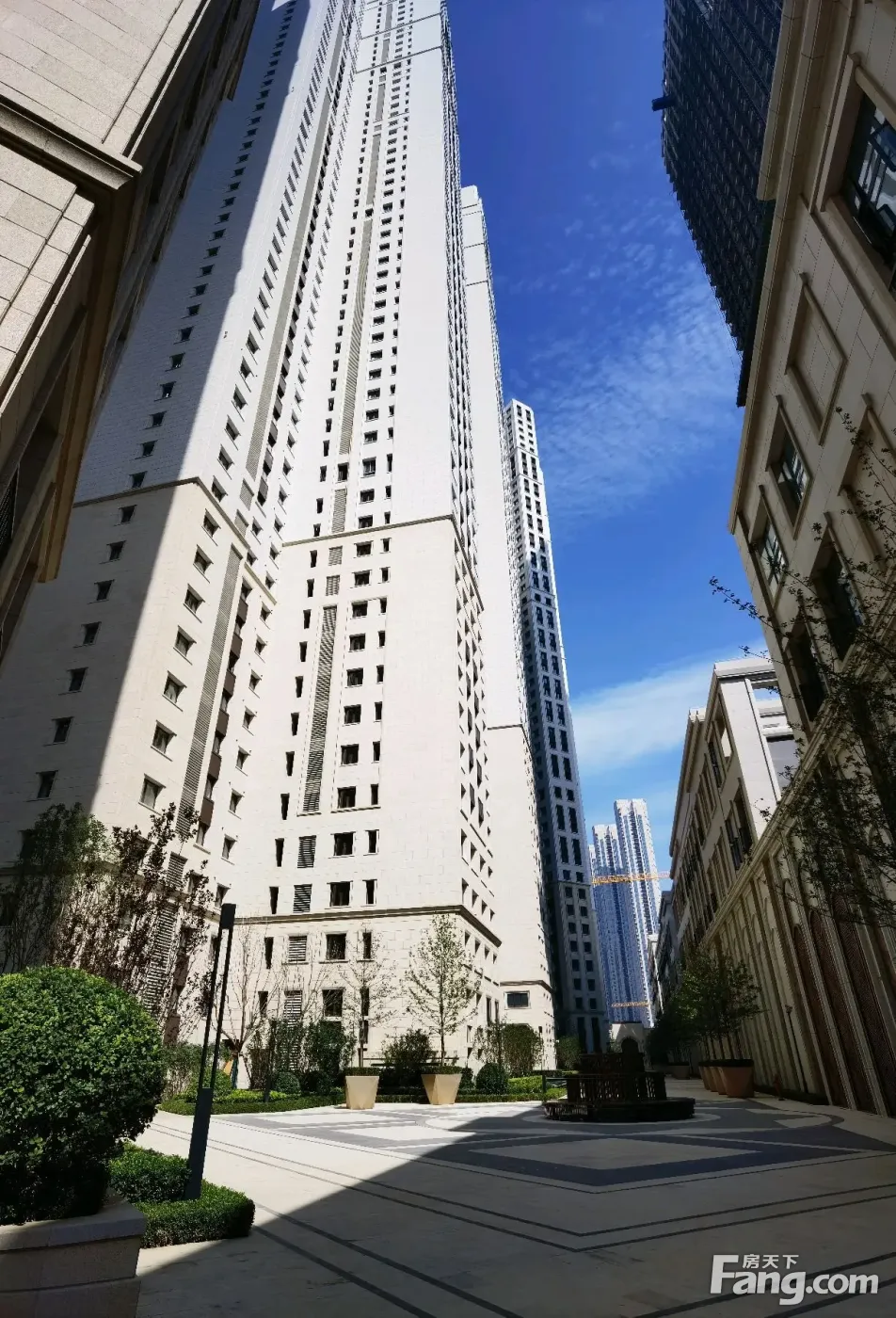 中海城市广场钻石湾好不好置业顾问从项目现场发回新组图