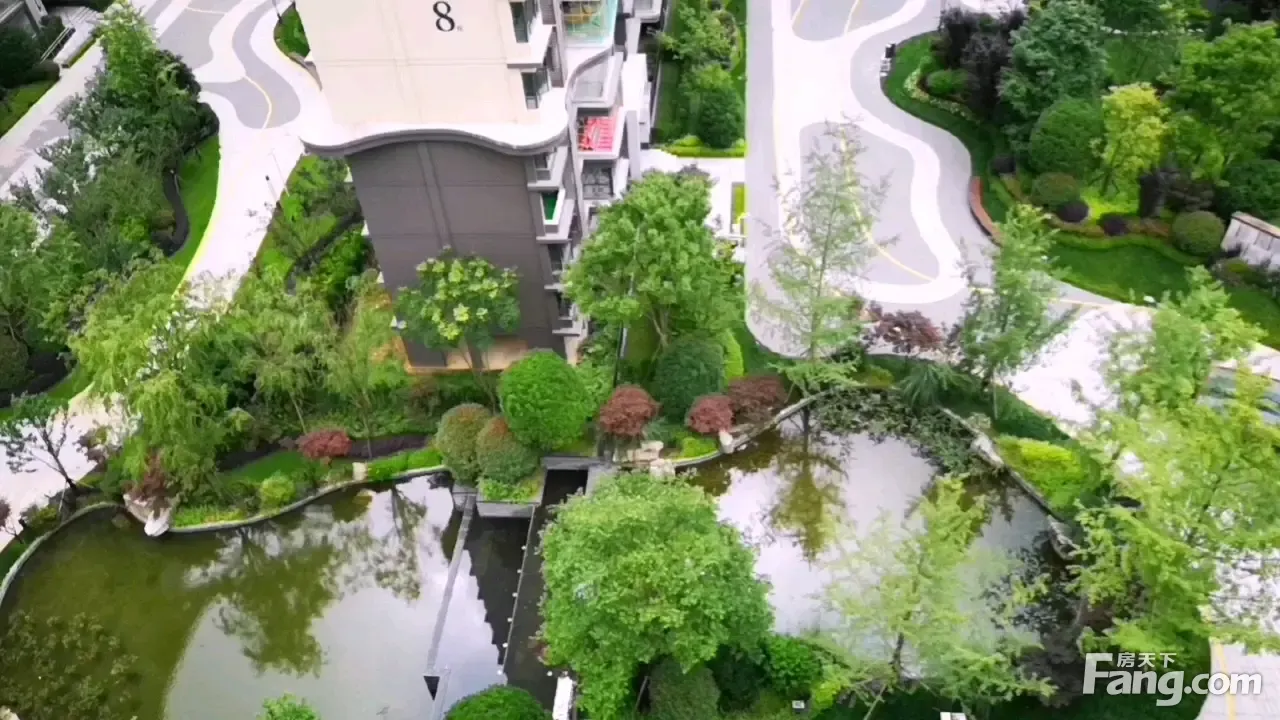 四季贵州椿棠府好不好置业顾问从项目现场发回新鲜组图