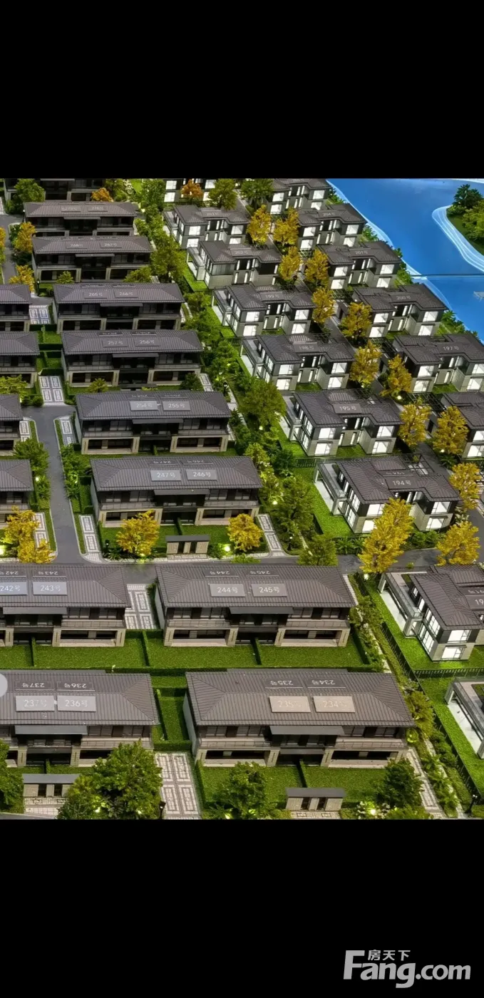 上实海上湾·然景轩新拍现场谍照,实时了解楼盘新动态!