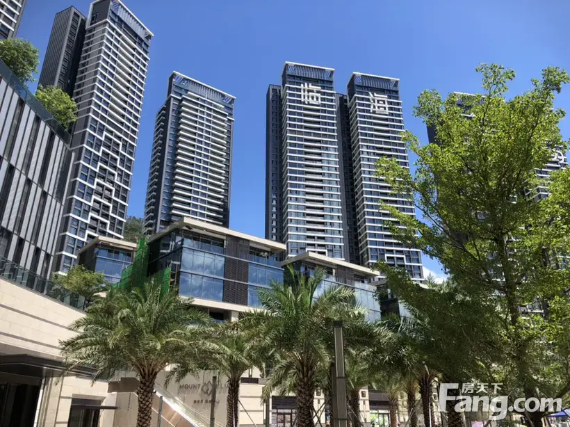 新世界临海揽山御园好不好置业顾问从项目现场发回新组图