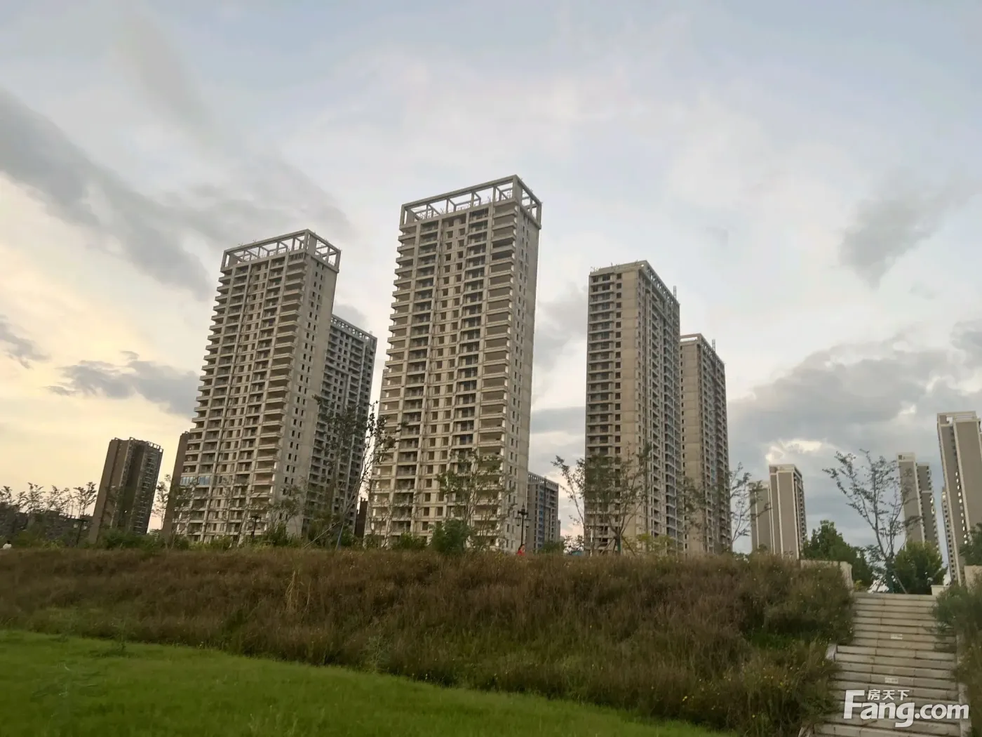 城投联投江南岸新拍现场图片实时了解楼盘新动态