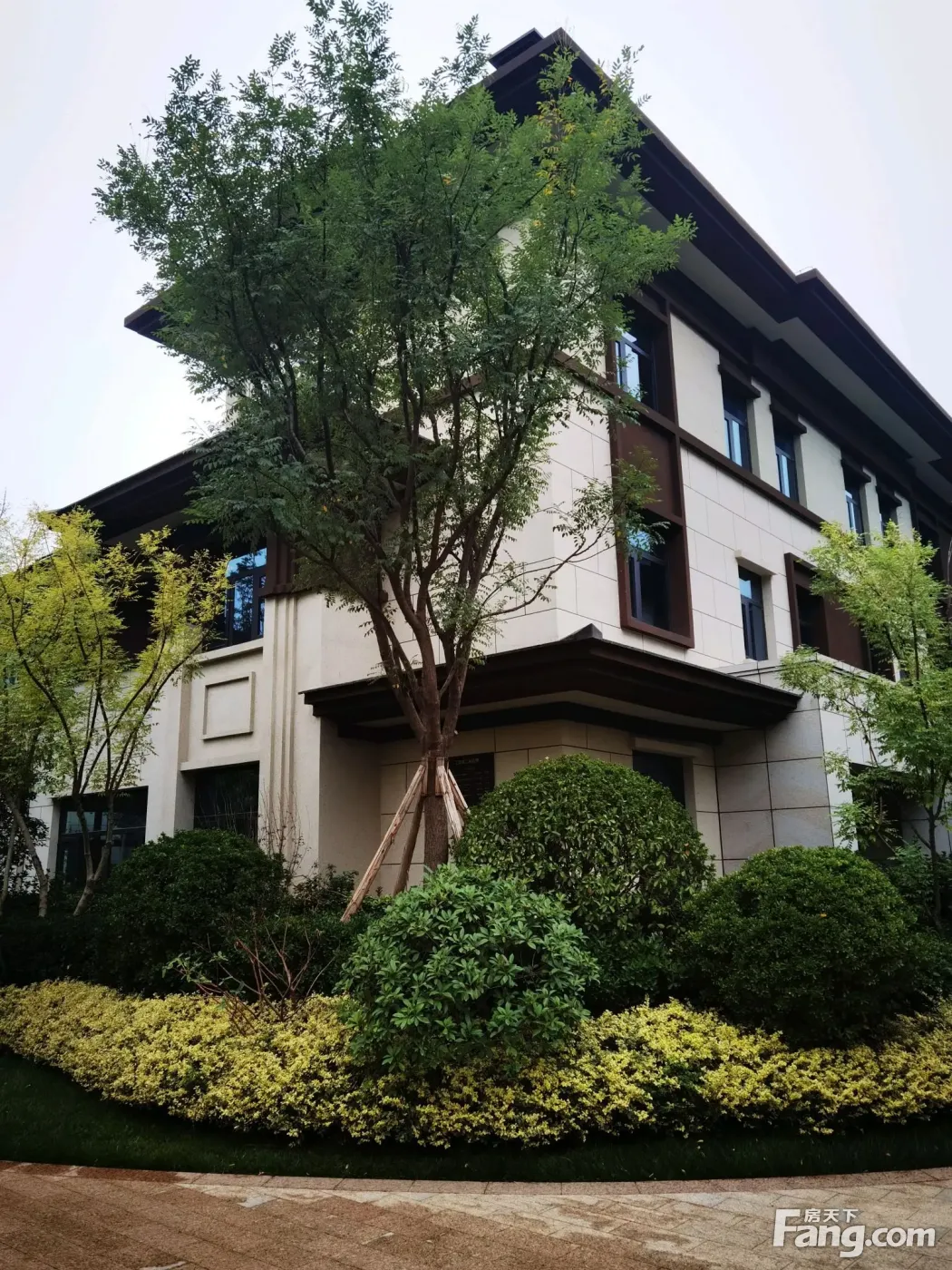 御河上院怎么样看现场置业顾问发布了4条项目新消息