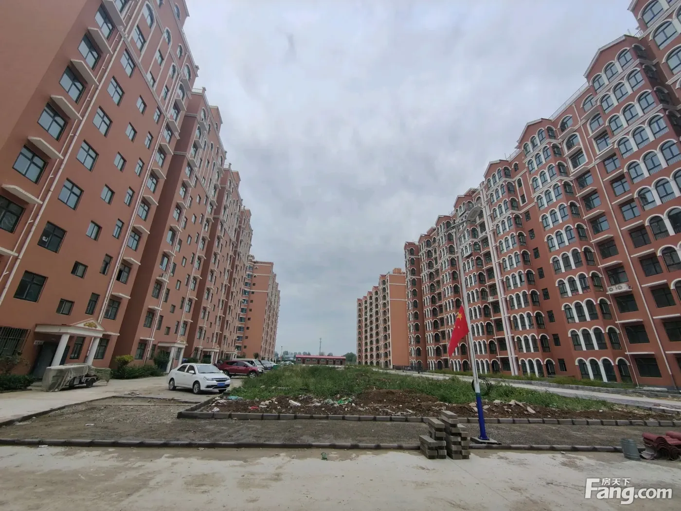 南湖丽景好不好置业顾问从项目现场发回新鲜组图