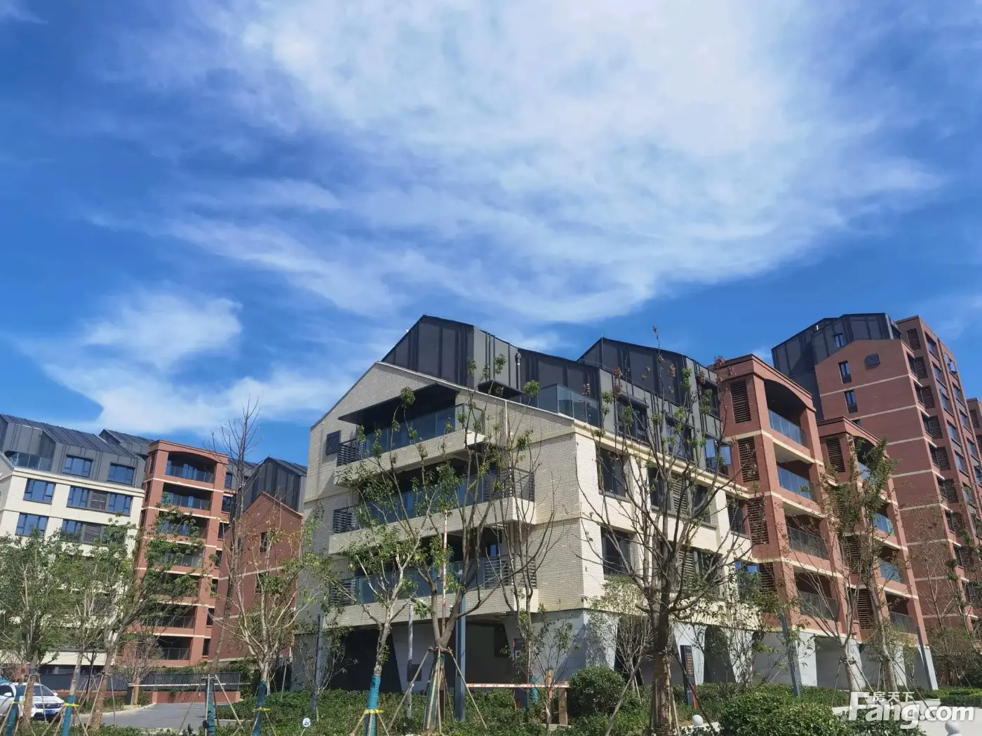 华侨城空港国际小镇水岸8号怎么样看现场置业顾问发布了5条项目新消息