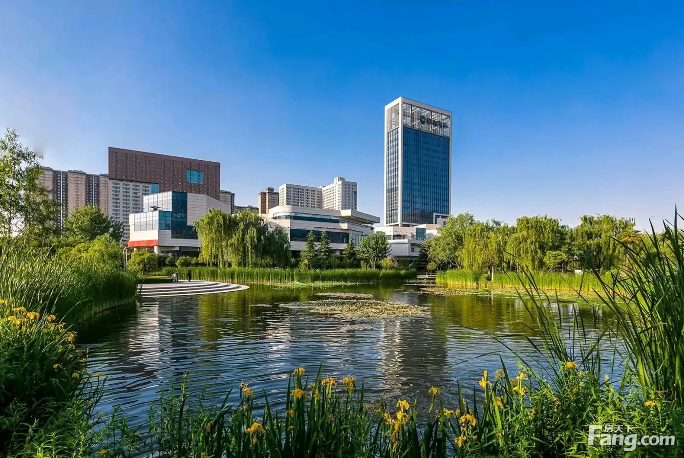 欧森国际好不好置业顾问从项目现场发回新鲜组图