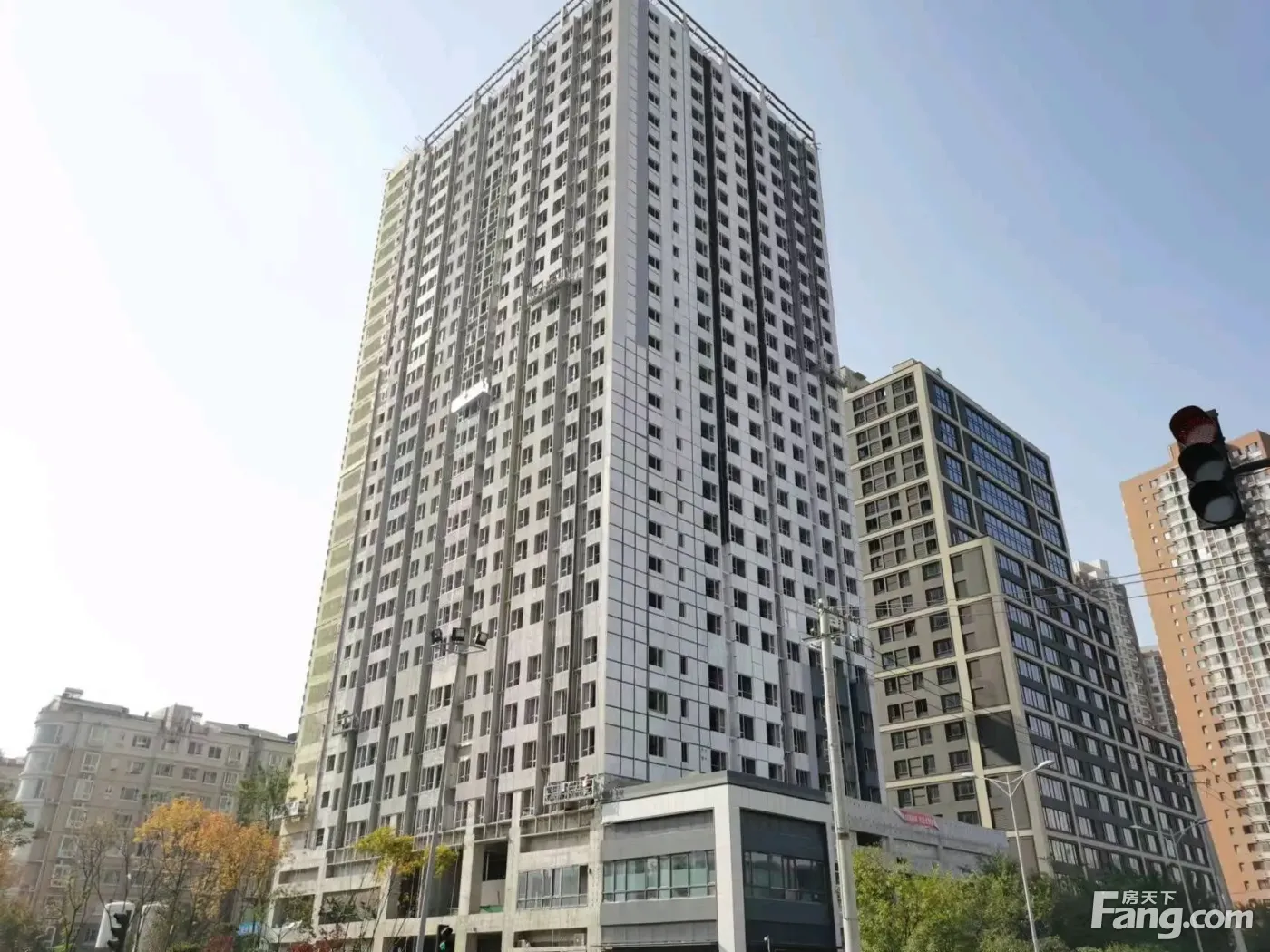 房天下>西安新房>楼盘资讯>正文>合景汇峰均价元每平 面积:384867平