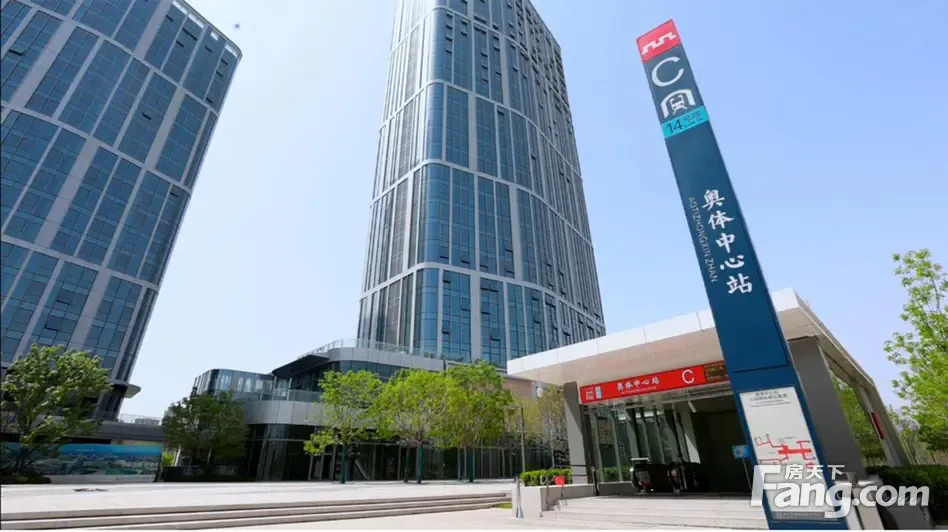 水晶汇溪广场好不好置业顾问从项目现场发回新鲜组图