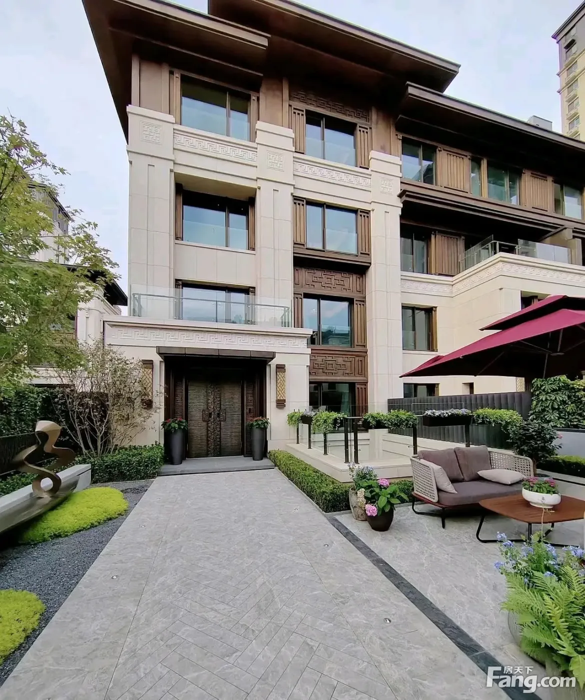 北京中国府新拍现场谍照实时了解楼盘新动态