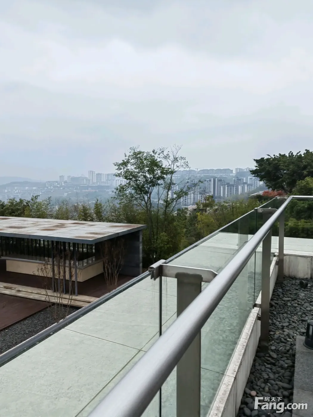 华侨城溪山集好不好置业顾问从项目现场发回新组图