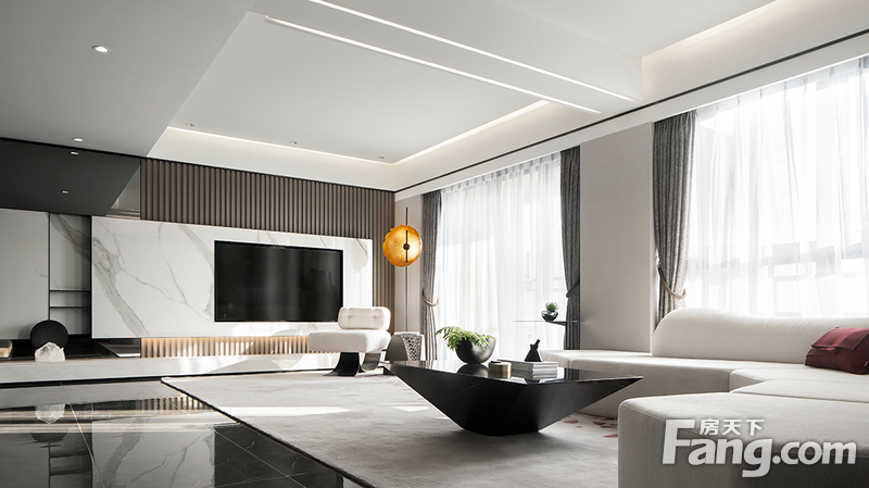 140平米的四居室装修只花了20万，现代风格让人眼前一亮！