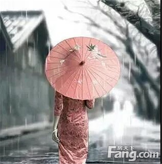 西府海棠 | 烟雨三月，一伞一韵醉园中