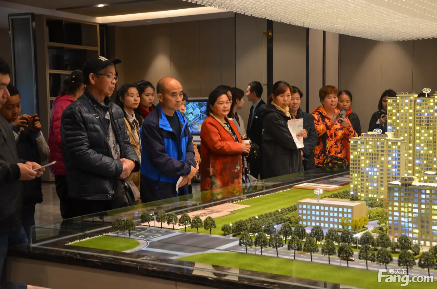 4月21日邯郸房天下看房团 圆满落幕!现场人气火爆!